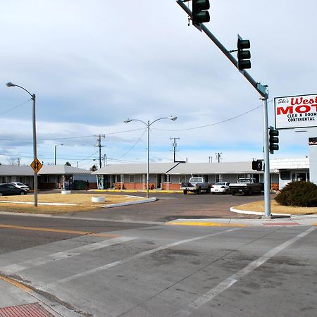 Ski'S Western Motel Great Falls Exterior foto
